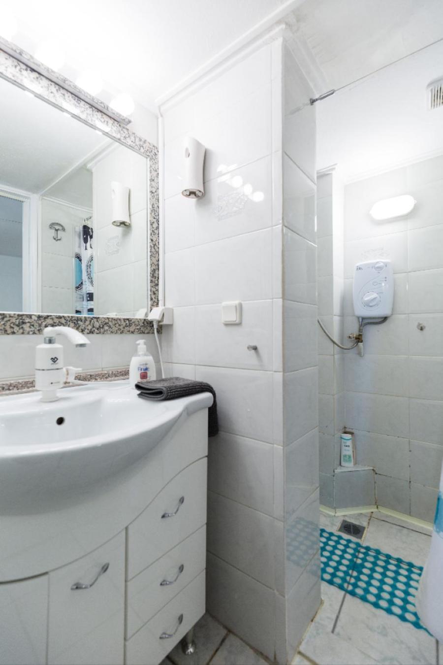 Driopon Apartment Athena Ruang foto